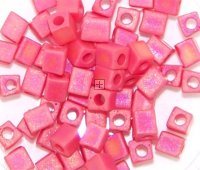 Miyuki square 4mm Frosted Red AB